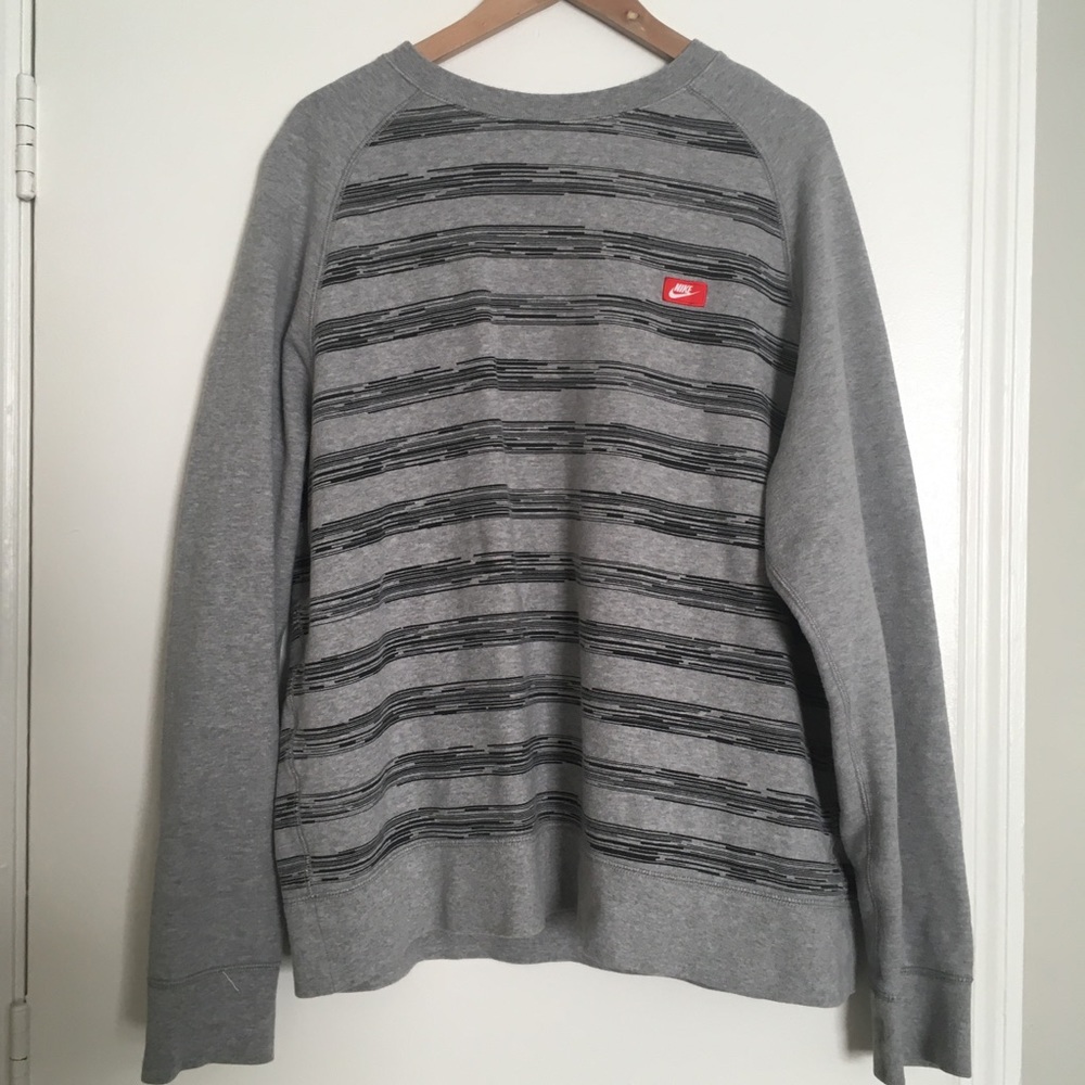 Nike Sweater